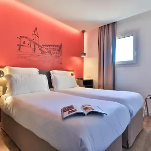 https://kyriad-frejus-centre-saint-raphael-83600.fr-provencehotel.com