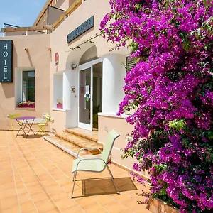 https://bel-ombra-hotel.fr-provencehotel.com